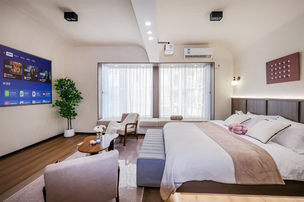 High-Floor River View Suite with 2 King Beds